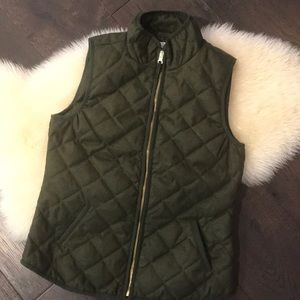 Old Navy Quilted vest